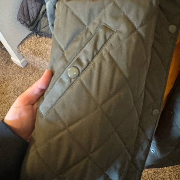 Women’s Vans Olive Green Quilted Jacket Md - Picture 8 of 8